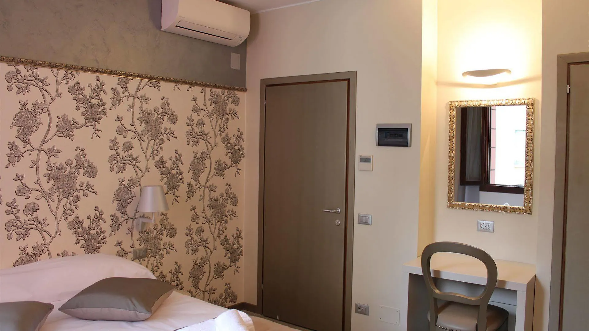 Hotel Rio Venice