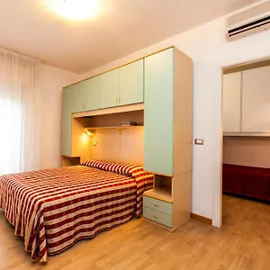 https://hotel-arizona-lido-di-jesolo.hotelslidodijesolo.com