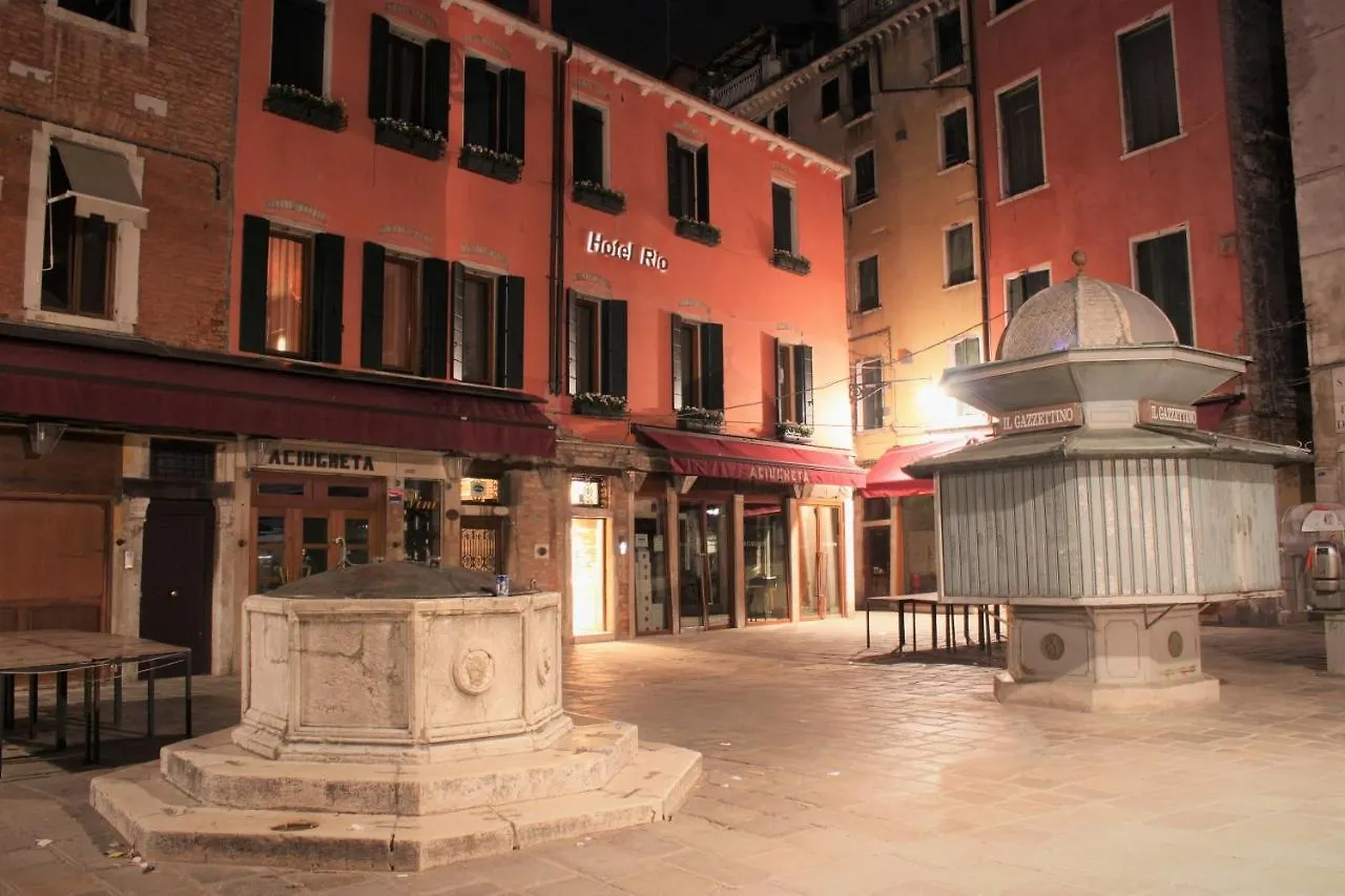 Hotel Rio Venise 2*,  Italie