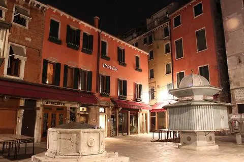 Hotel Rio Venecia 2*,  Italia