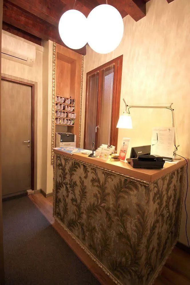 Hotel Rio Venecia 2*,  Italia